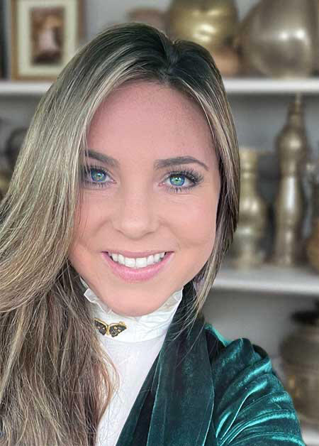 Amanda Thornton - Expert Estate Sales in Oregon Amanda Thornton - Owner and Operator - Expert Estate Sales in Oregon